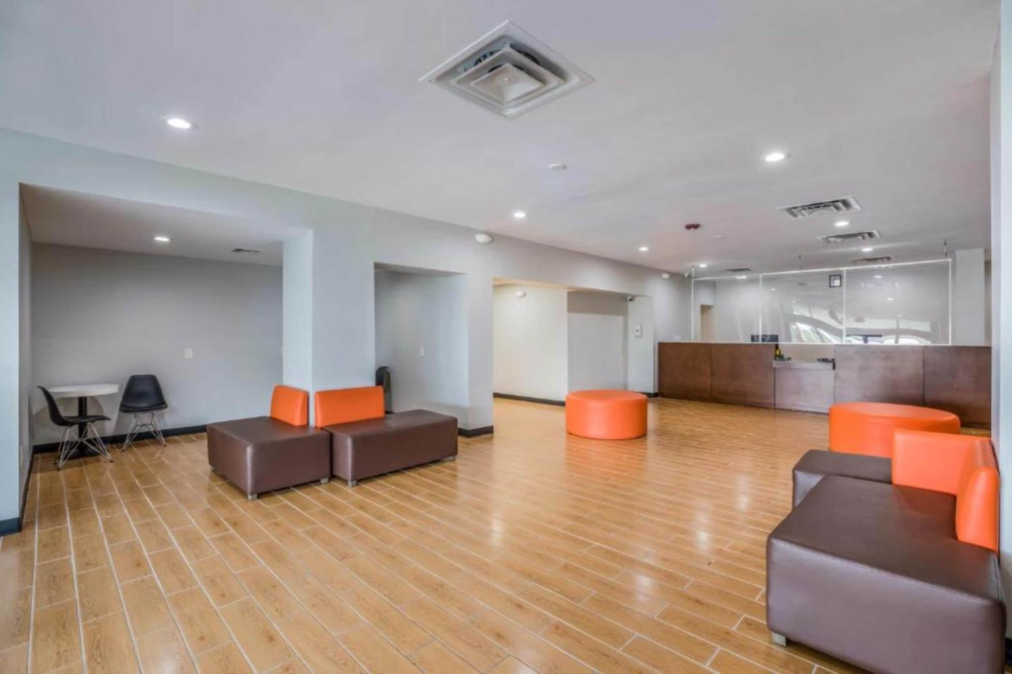 Oyo Hotel Orlando Airport المظهر الخارجي الصورة
