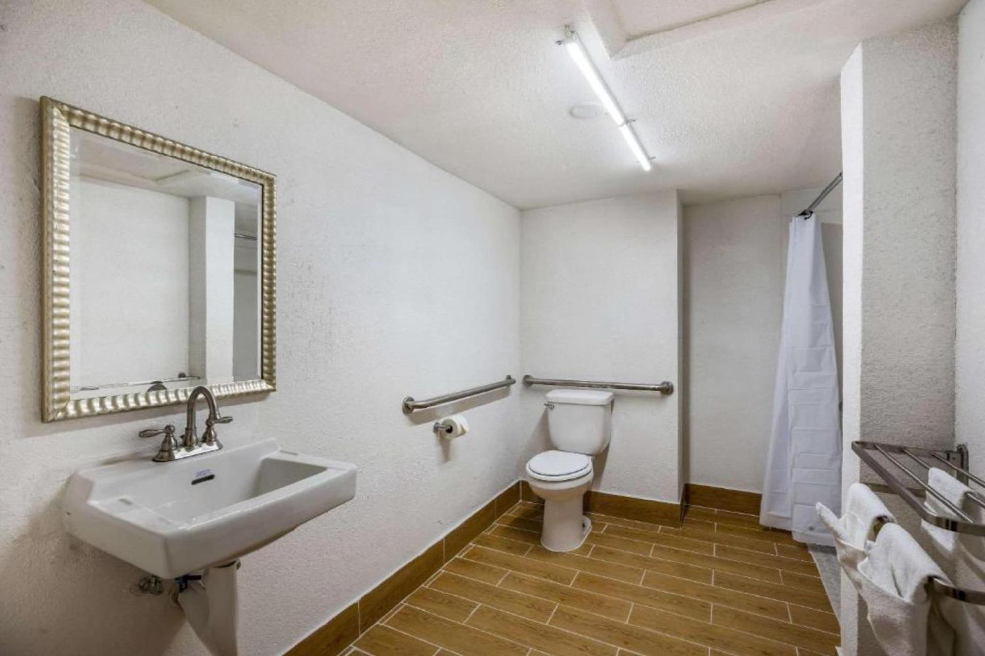 Oyo Hotel Orlando Airport المظهر الخارجي الصورة