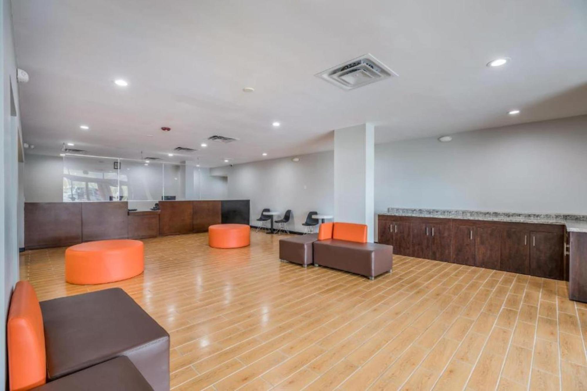 Oyo Hotel Orlando Airport المظهر الخارجي الصورة